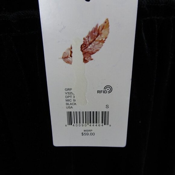 Chelsea & Violet Velvet Dress Size S - Picture 8 of 8